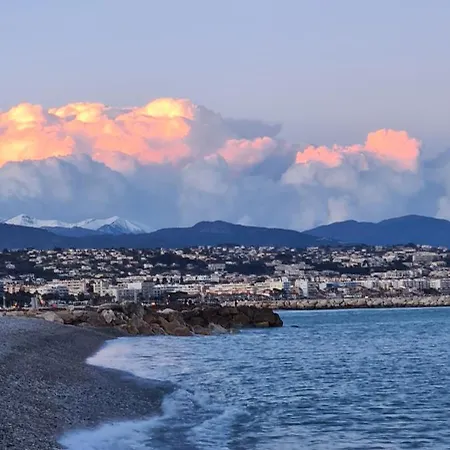 Ange Azur 2 * فينوف لوبيه